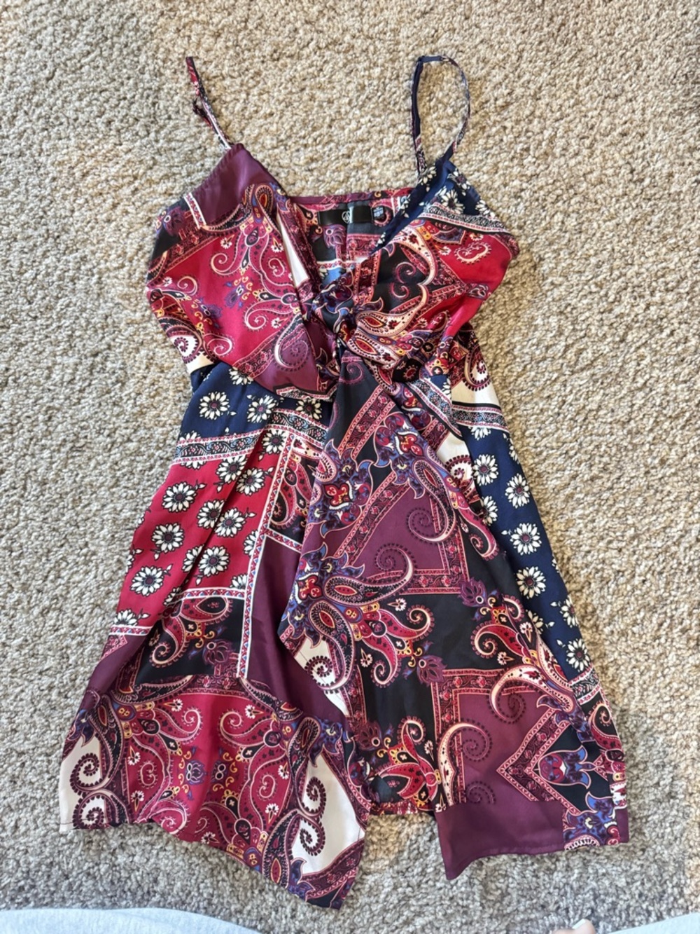 Missguided Paisley Print Spaghetti Strap mini Dress in Burgundy and Navy